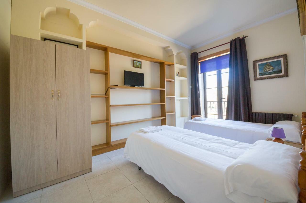 Albergue Villa San Clemente Tui Zewnętrze zdjęcie